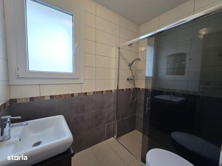 Casă cu 3 camere cu Teren 30 Mp în Pipera