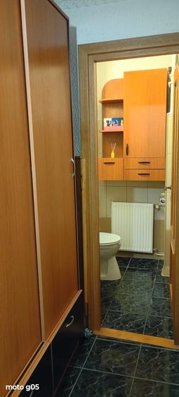 Apartament cu 3 camere decomandat, mobilat în B-dul București