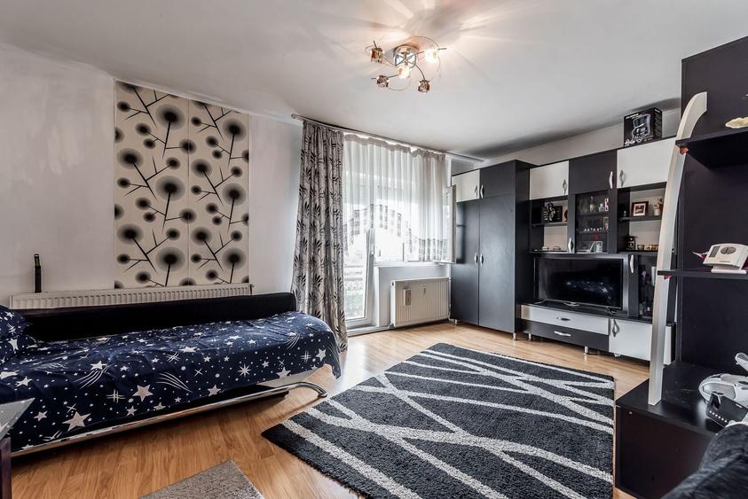 Apartament cu 2 camere decomandat în Micălaca