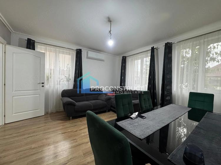 Casă cu 5 camere cu Teren 487 Mp în Plopi