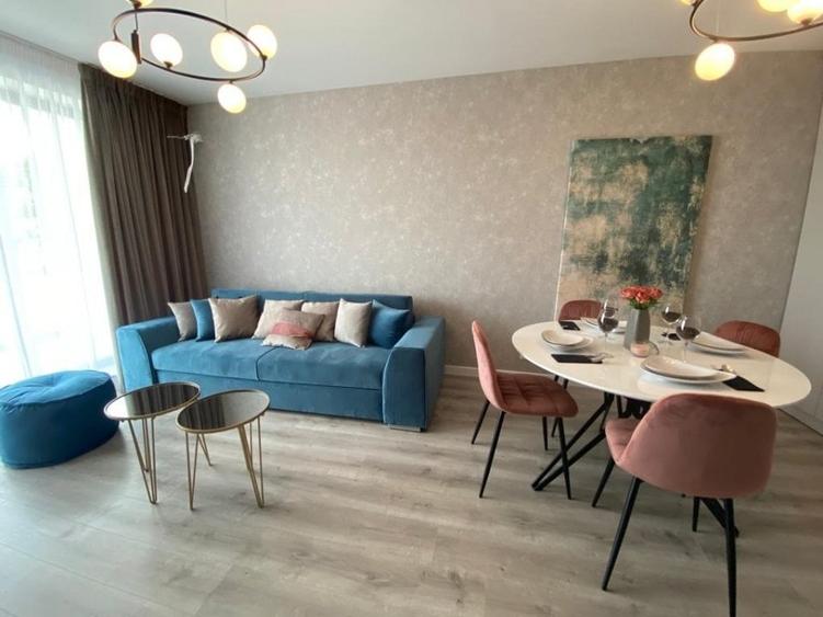 Apartament cu 2 camere, mobilat în Nord