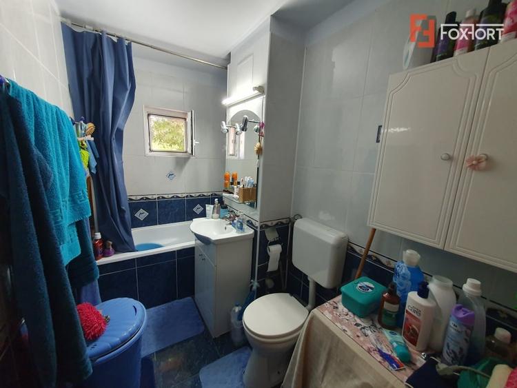 Apartament cu 3 camere semidecomandat în Kiriac