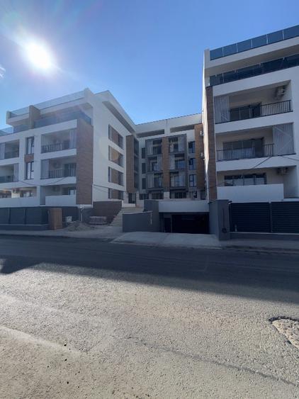 Apartament cu 2 camere decomandat în Theodor Pallady
