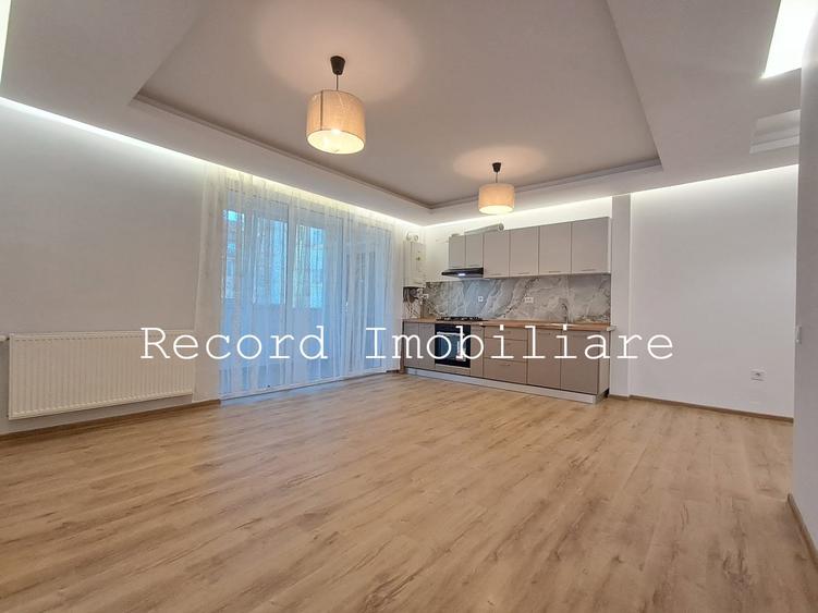 Apartament cu 3 camere semidecomandat în Florești
