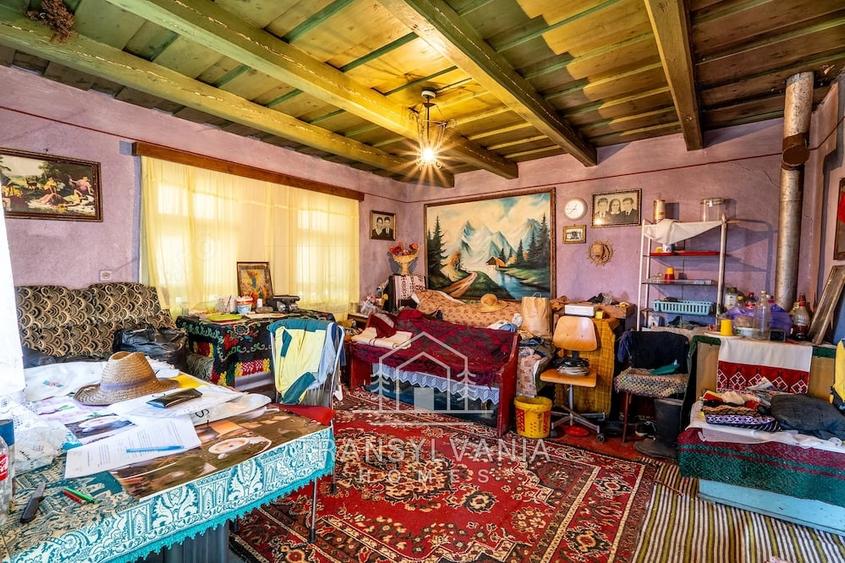 Casă cu Teren 1368 Mp în Livada (Petreștii de Jos)