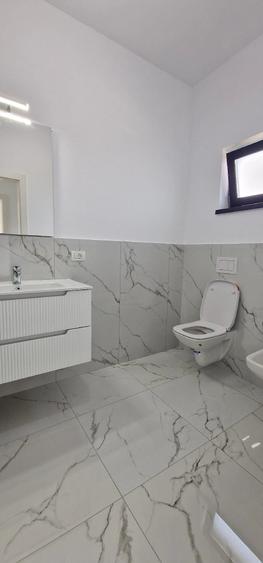 Casă cu Teren 320 Mp în Central