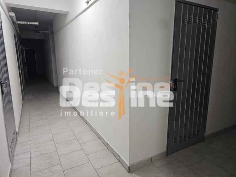 Apartament cu 3 camere decomandat în Păcurari