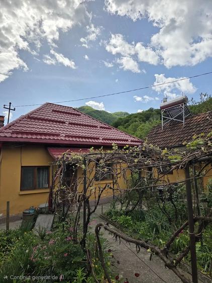 Casă cu 3 camere cu Teren 400 Mp în Central