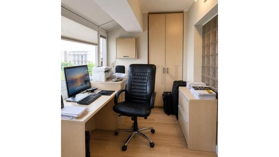 Apartament cu 4 camere decomandat, mobilat în Calea Victoriei