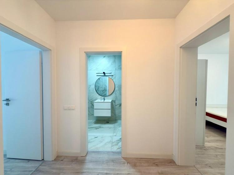 Apartament cu 3 camere decomandat, mobilat în Mihai Viteazul