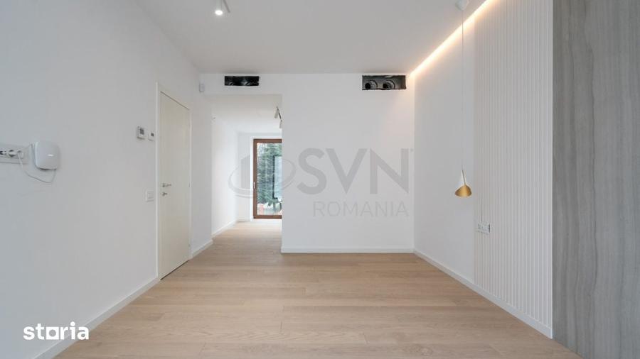 Casă cu 6 camere cu Teren 425 Mp în Central