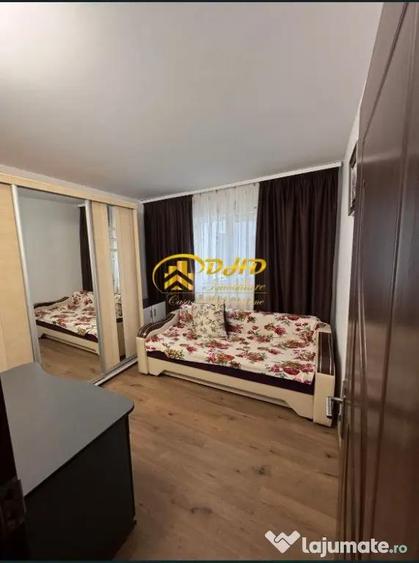 Apartament cu 3 camere decomandat, mobilat în Baza 3