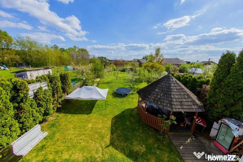 Casă cu 5 camere cu Teren 1133 Mp în Satu Nou de Jos