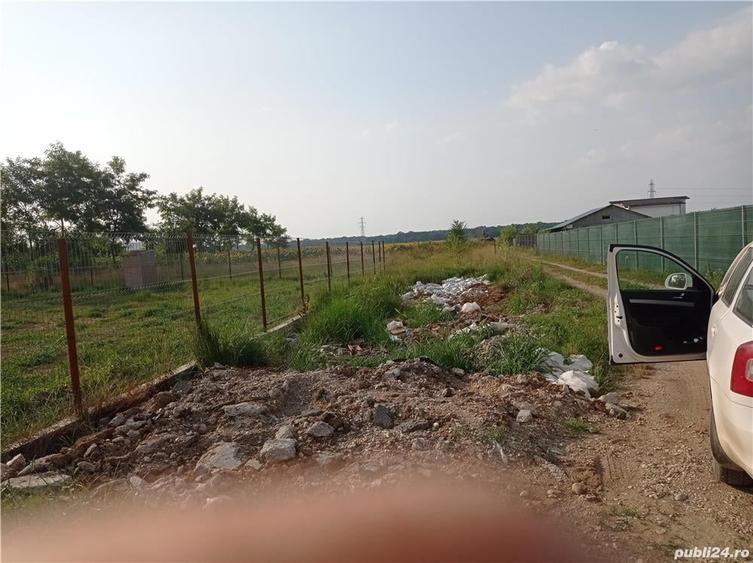 Teren de 500 mp, în Periș