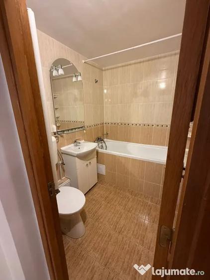 Inchiriere apartament 3 camere central - 6