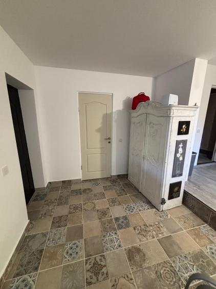 Casă individuală cu 2 camere cu Canalizare în Capul Câmpului