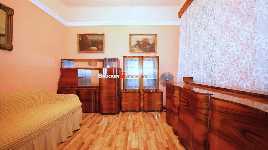 Casă cu 2 camere în Central