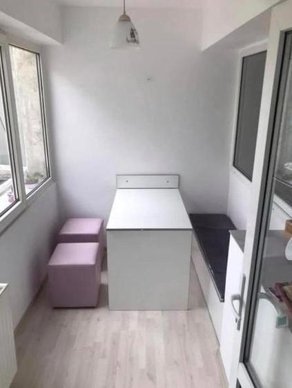 Garsonieră decomandată în Astra