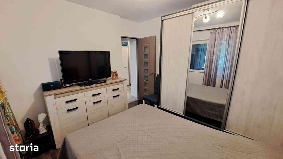 Apartament cu 2 camere decomandat în Central