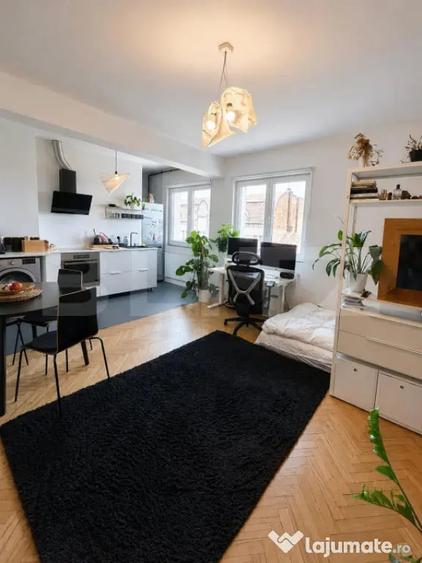Apartament cu 2 camere semidecomandat în Horea
