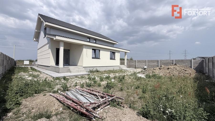 Duplex cu 4 camere cu Teren 290 Mp în Moșnița Nouă