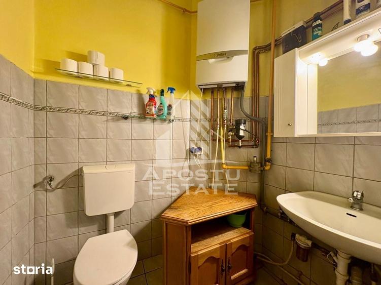 Casă cu 8 camere cu Teren 548 Mp în Fabric