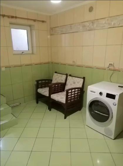 Casă individuală cu 5 camere cu Teren 1495 Mp în Valea lui Enache