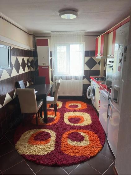 Apartament cu 2 camere decomandat în George Bacovia