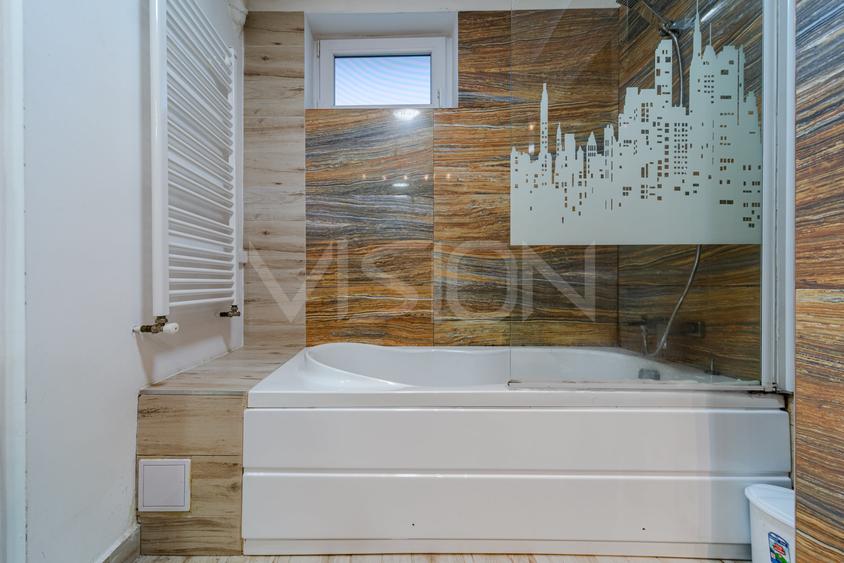 Apartament cu 2 camere decomandat în Central