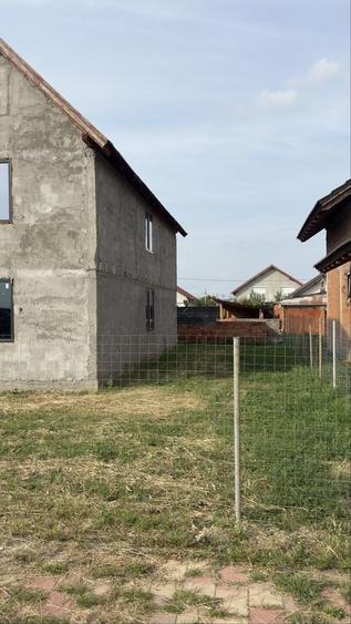 Casă cu 4 camere cu Teren 450 Mp în Sânnicolau Mare