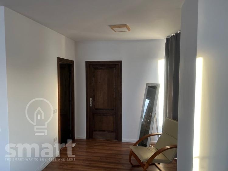 Apartament cu 3 camere semidecomandat, mobilat în Mărăști