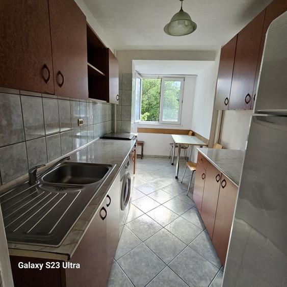 Apartament cu 2 camere semidecomandat în Câmpia Libertății