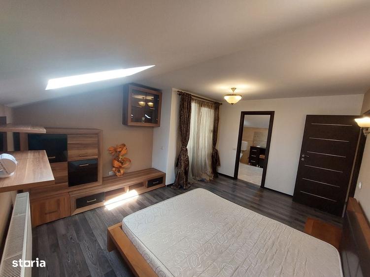 Casă cu 4 camere în Central