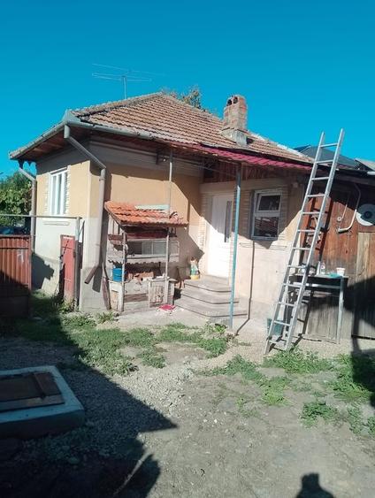 Casă cu 3 camere cu Teren 789 Mp în Central