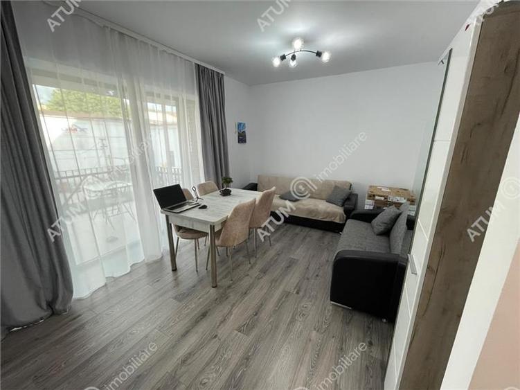 Apartament cu 2 camere decomandat în Exterior Vest