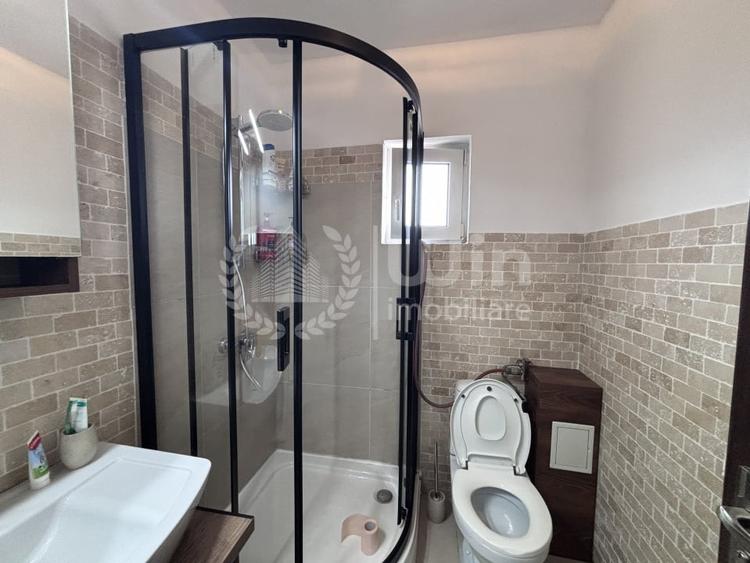 Apartament cu 4 camere decomandat, mobilat în Între Lacuri