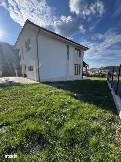 Casa individuala, 4 camere, 120 mp utili, teren liber 702 mp, Chinteni - 5
