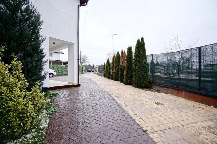 Casă individuală cu 6 camere cu Canalizare în Ghermănești