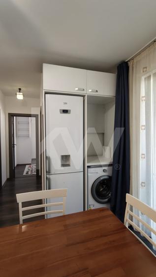 Apartament cu 3 camere semidecomandat, mobilat în Șelimbăr