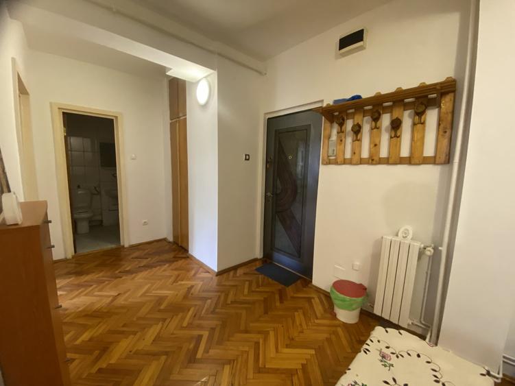 Apartament cu 2 camere decomandat, mobilat în Zorilor