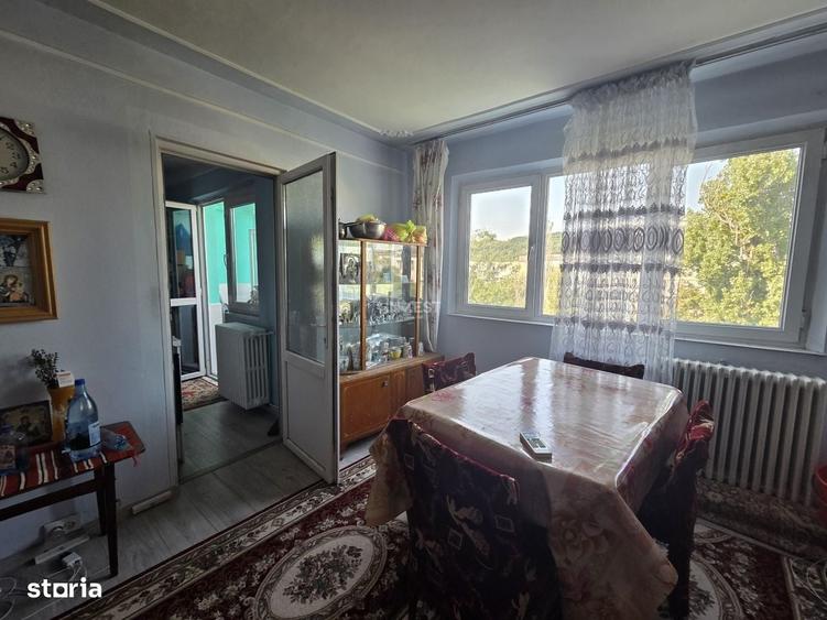 Apartament cu 2 camere în Mircea cel Bătrân