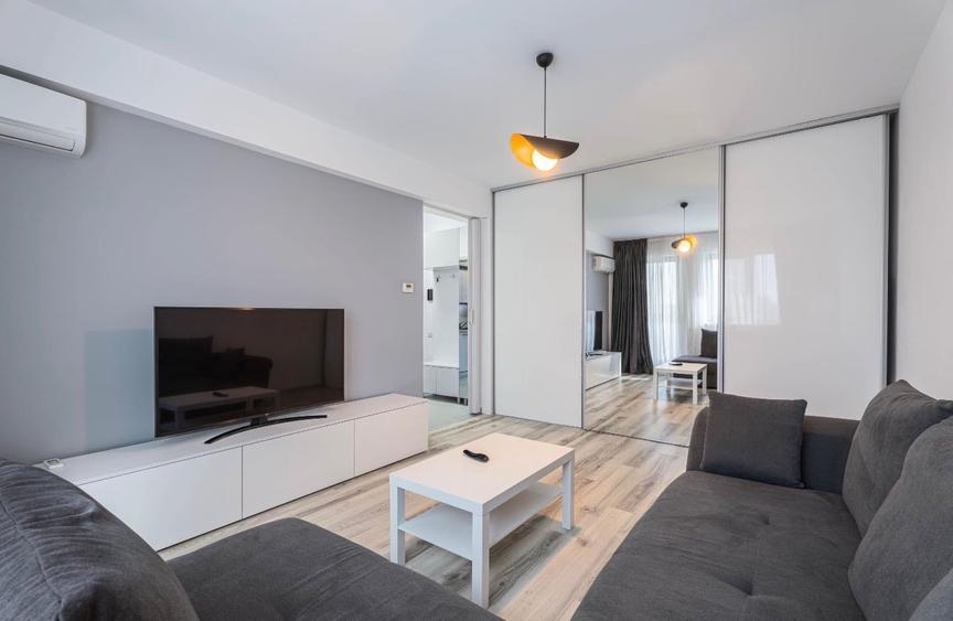 Apartament cu 2 camere decomandat în Drumul Taberei