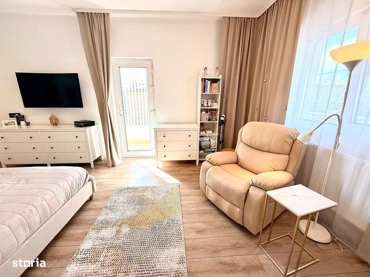Casă cu 6 camere cu Teren 170 Mp în Nord