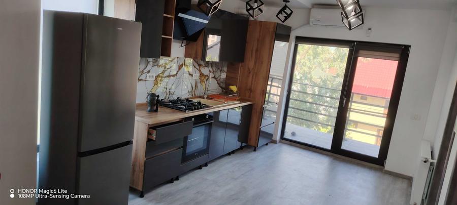 Apartament cu 2 camere decomandat în Exterior Vest