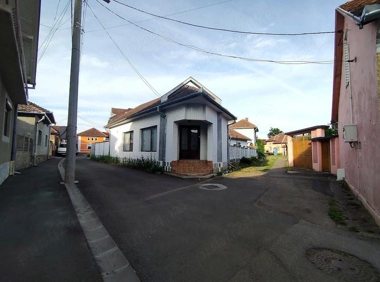 Spațiu comercial, de 45 mp, în Central