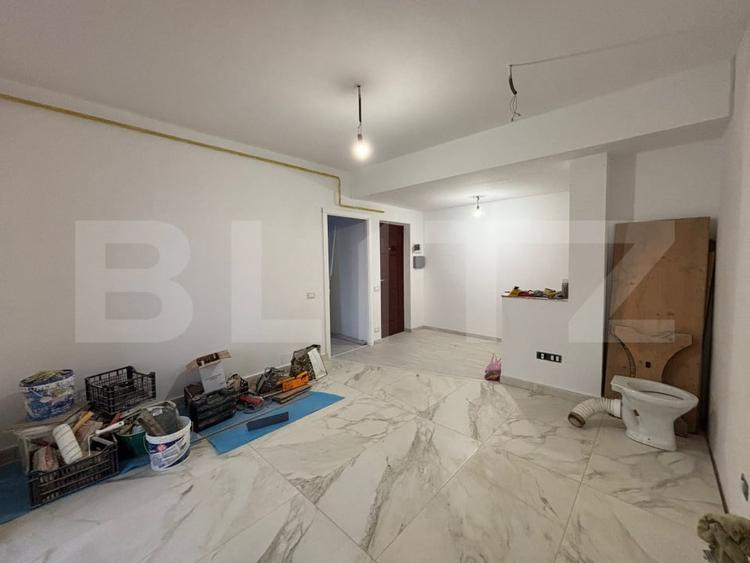 Apartament cu 3 camere semidecomandat în Dancu