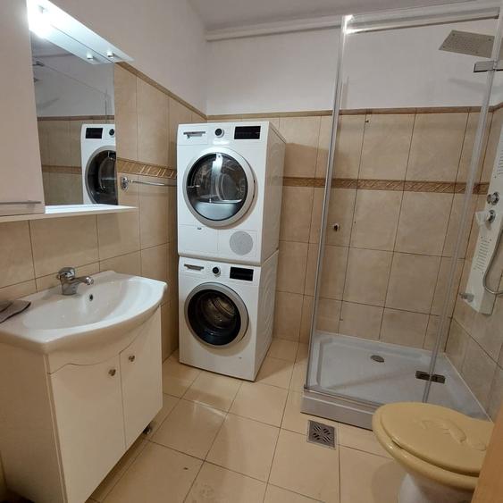 Apartament cu 2 camere semidecomandat, mobilat în Borhanci