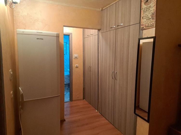 Apartament cu 2 camere decomandat, mobilat în Brazda lui Novac