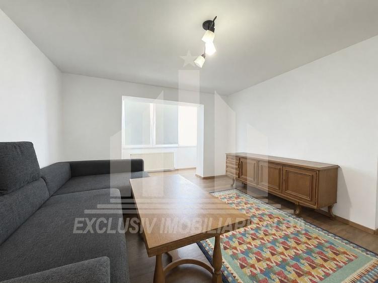 Apartament cu 2 camere semidecomandat, mobilat în Cetate