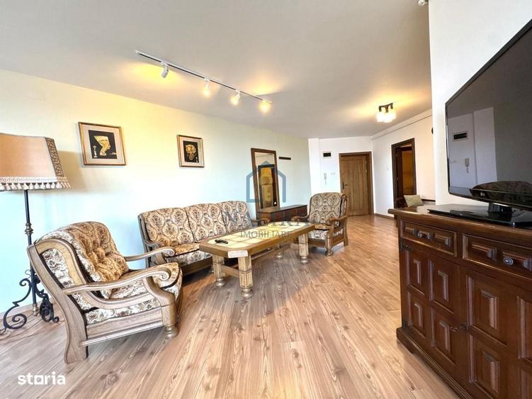 Apartament cu 3 camere în Central